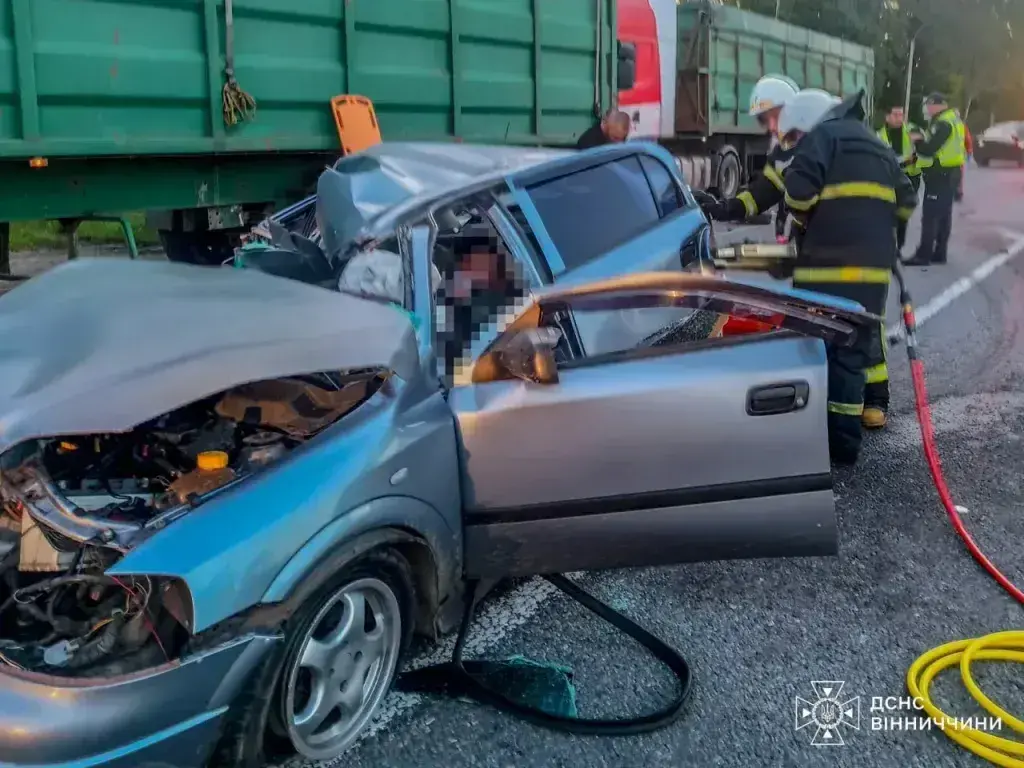 В с. Садове на Вінничині сталася ДТП.
