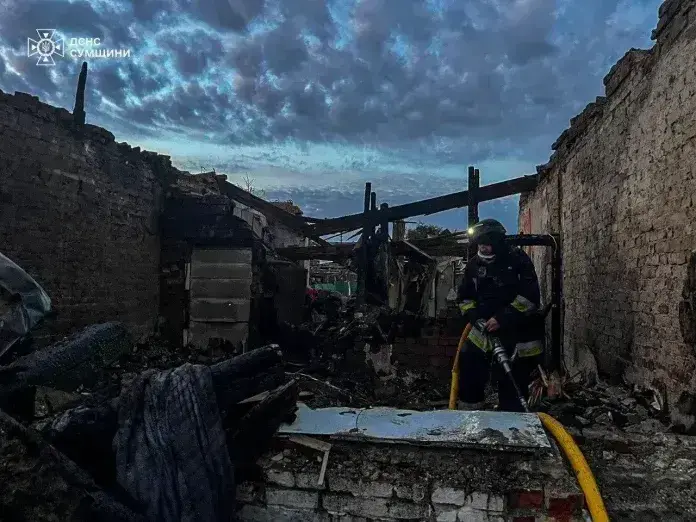 Фото з місяця трагедії у с. Чернеччина, Сумська область.