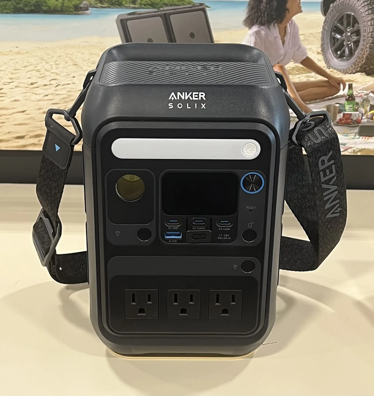 Зарядна станція Anker